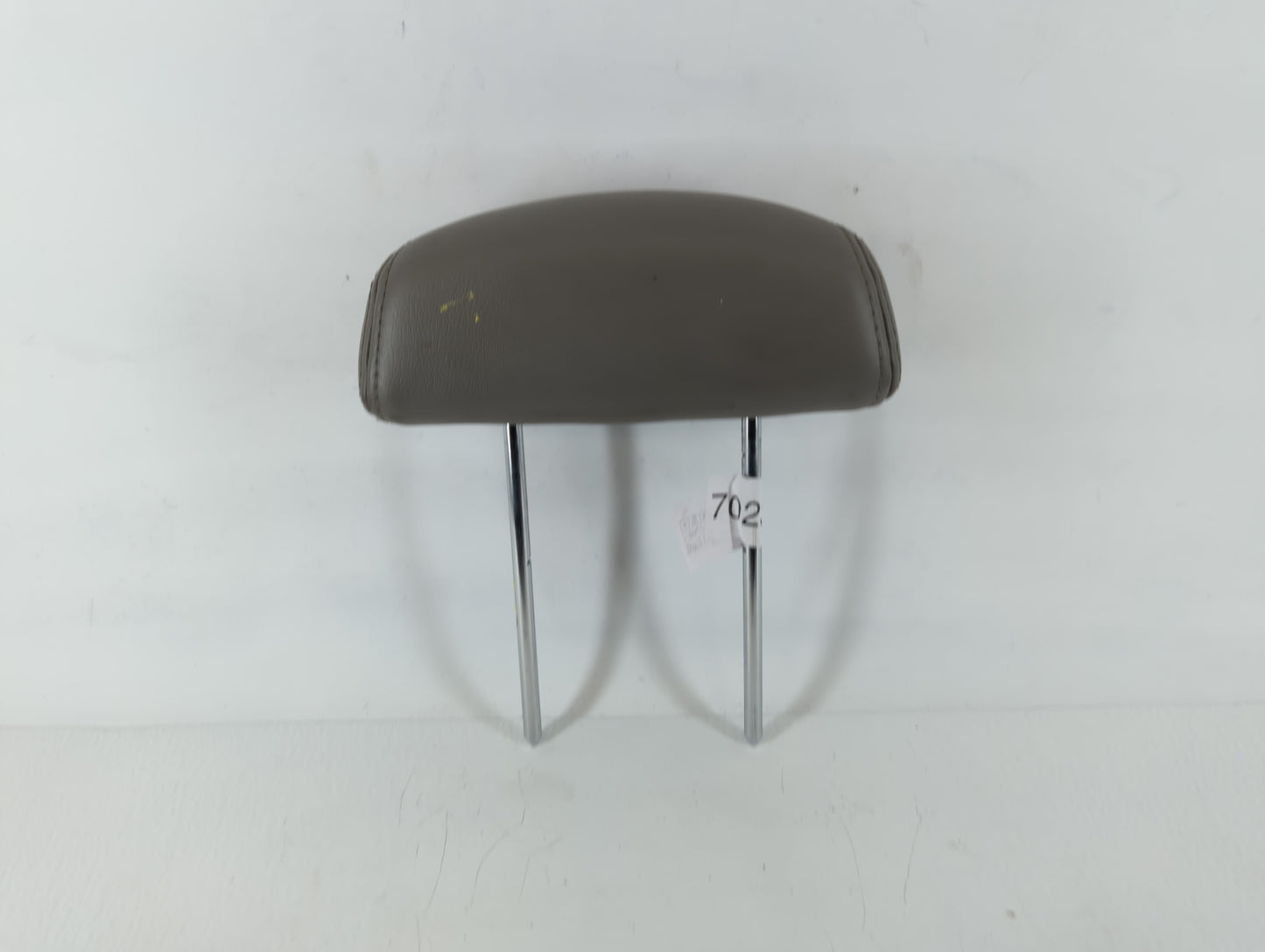 2002-2007 Saturn Vue Headrest Head Rest Rear Seat Fits Fits 2002 2003 2004 2005 2006 2007 OEM Used Auto Parts - Oemusedautop