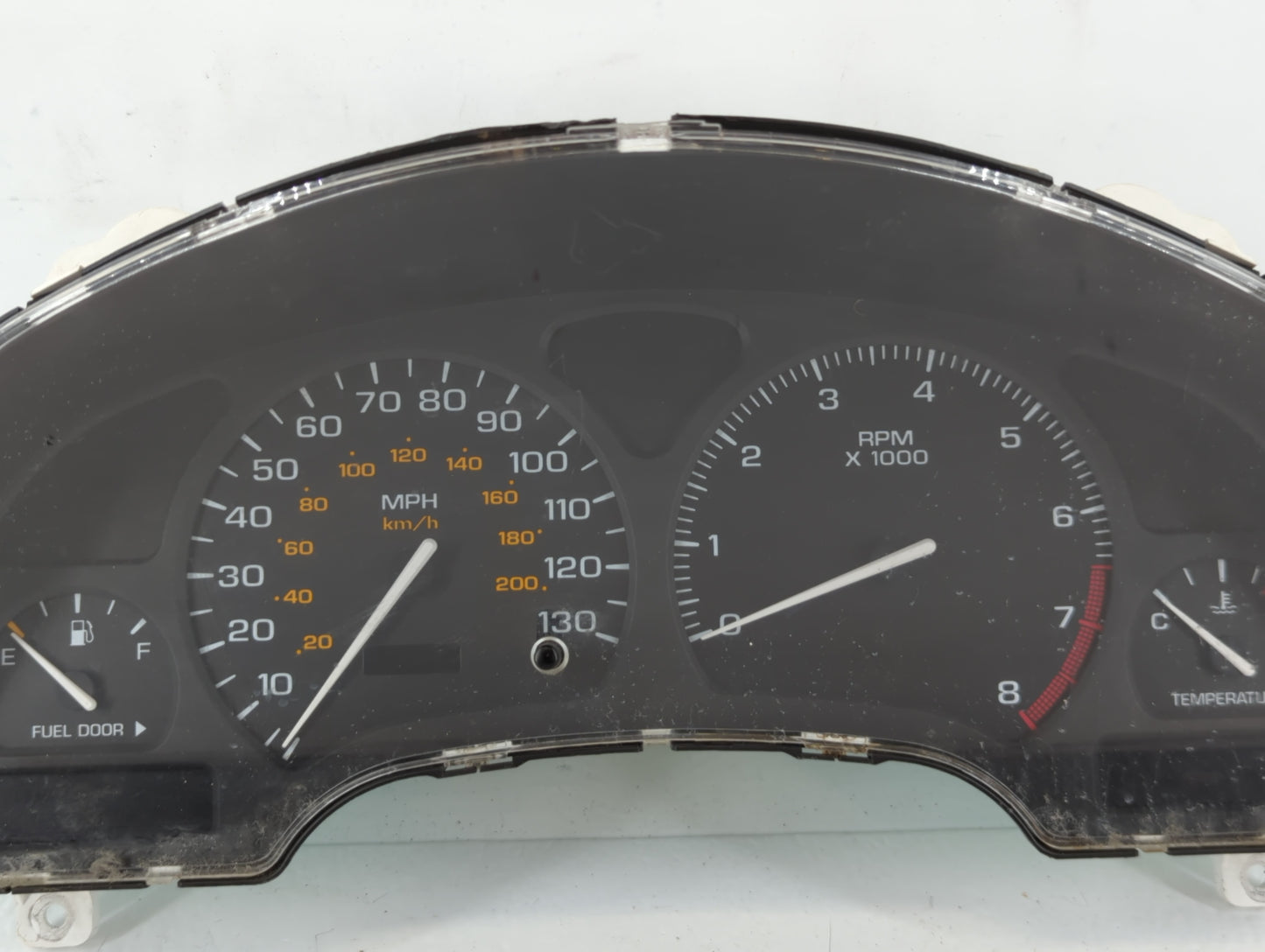 2002-2003 Saturn Vue Instrument Cluster Speedometer Gauges P/N:22688555 1893742 Fits Fits 2002 2003 OEM Used Auto Parts - Oe