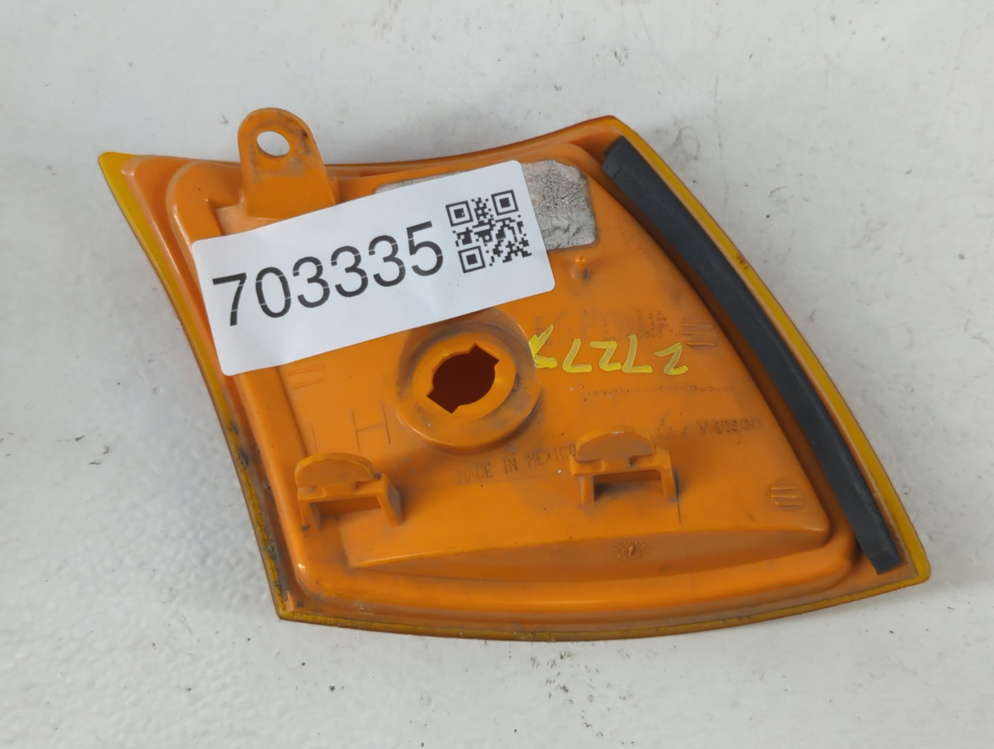 2002-2005 Saturn Vue Driver Left Oem Fog Light Lamp - Oemusedautoparts1.com