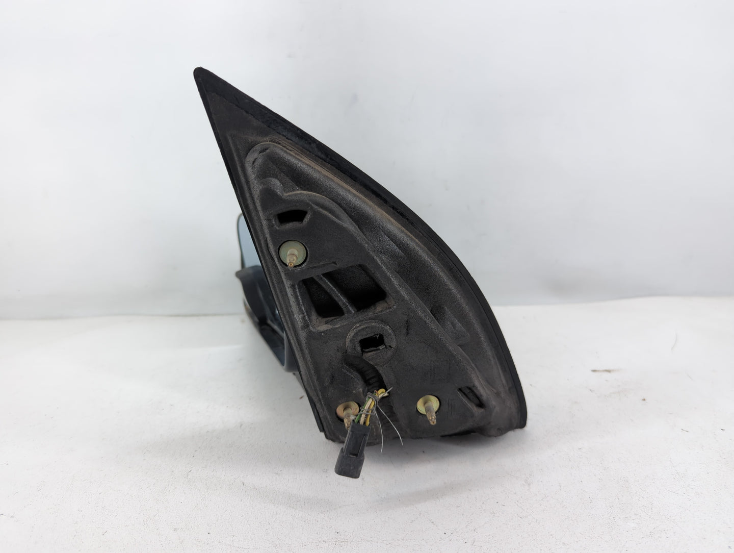 2003-2006 Saturn Vue Passenger Side View Mirror - Right Door Mirror OEM Used - Oemusedautoparts1.com
