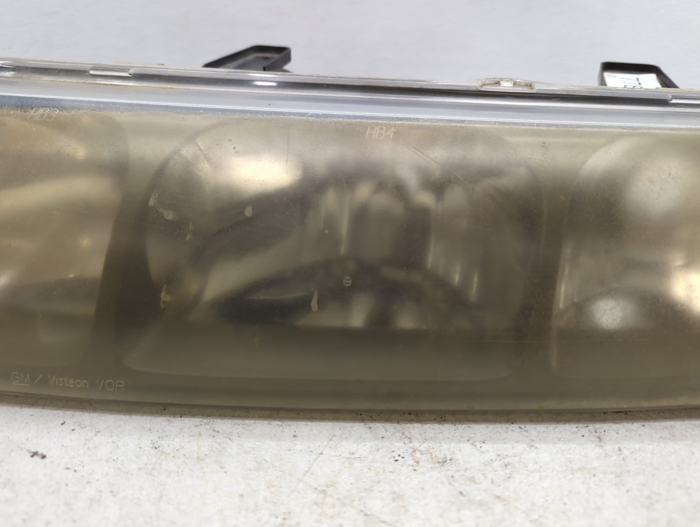 2002-2004 Saturn Vue Driver Left Oem Head Light Headlight Lamp - Oemusedautoparts1.com