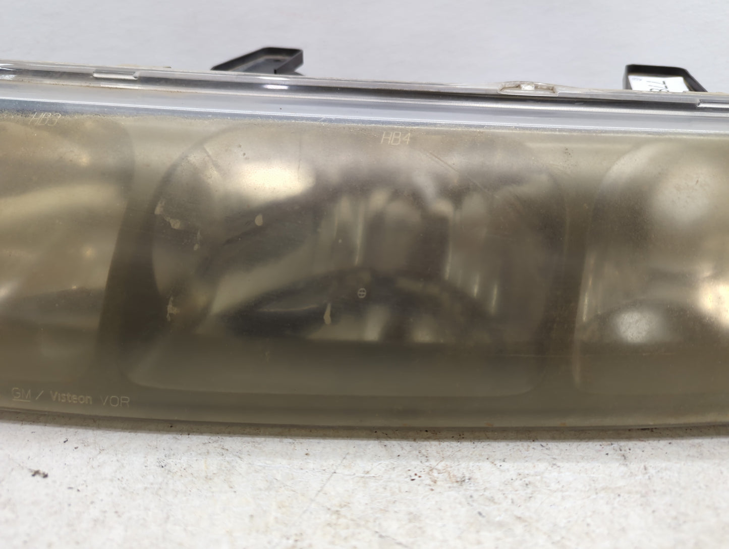 2002-2004 Saturn Vue Driver Left Oem Head Light Headlight Lamp - Oemusedautoparts1.com