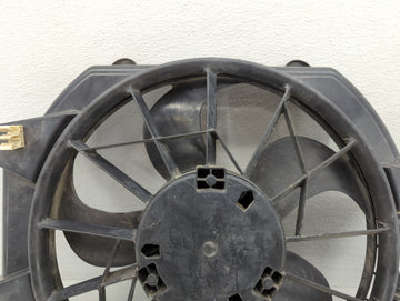 2002-2003 Saturn Vue Left Radiator Fan Motor Assembly