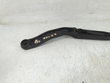 2003 Saturn Vue Front Drivers Wiper Arm Oem