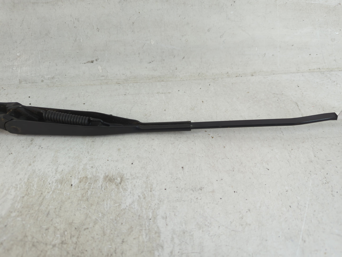 2003 Saturn Vue Front Drivers Wiper Arm Oem - Oemusedautoparts1.com