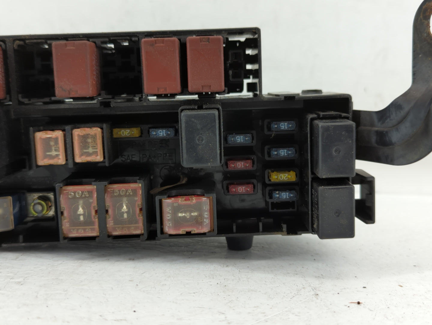 2003 Subaru Forester Fusebox Fuse Box Panel Relay Module P/N:82231SA000 Fits OEM Used Auto Parts - Oemusedautoparts1.com