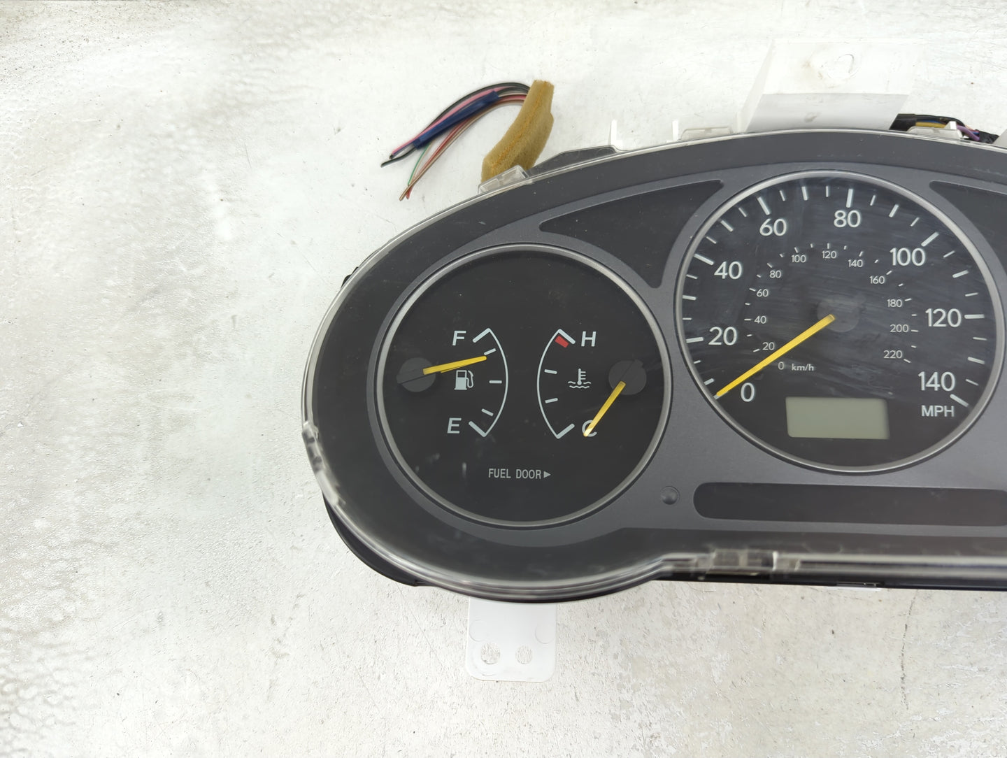 2002-2003 Subaru Impreza Instrument Cluster Speedometer Gauges P/N:85012FE100 Miles: Fits Fits 2002 2003 OEM Used Auto Parts
