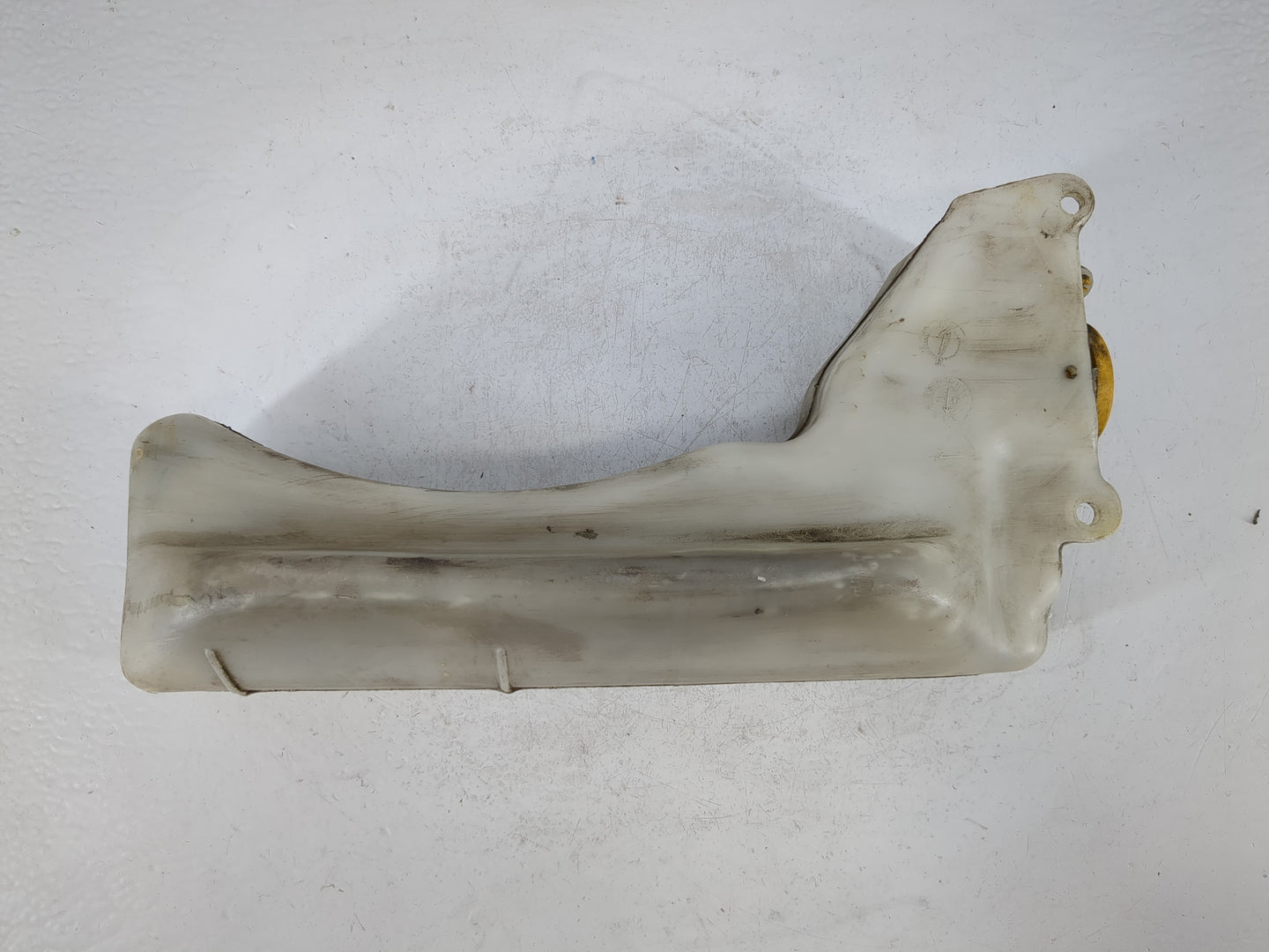 Subaru Legacy Windshield Washer Fluid Reservoir Bottle Oem - Oemusedautoparts1.com