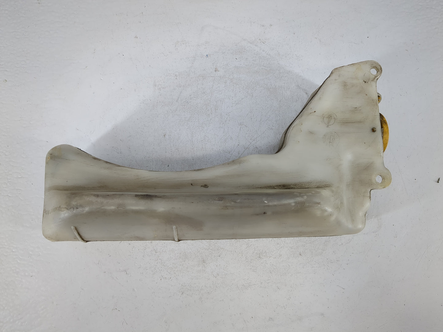 Subaru Legacy Windshield Washer Fluid Reservoir Bottle Oem - Oemusedautoparts1.com