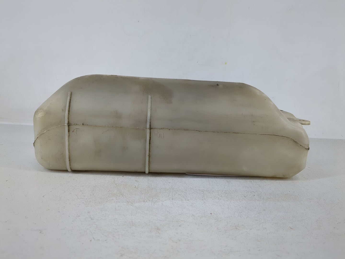 Subaru Legacy Windshield Washer Fluid Reservoir Bottle Oem - Oemusedautoparts1.com