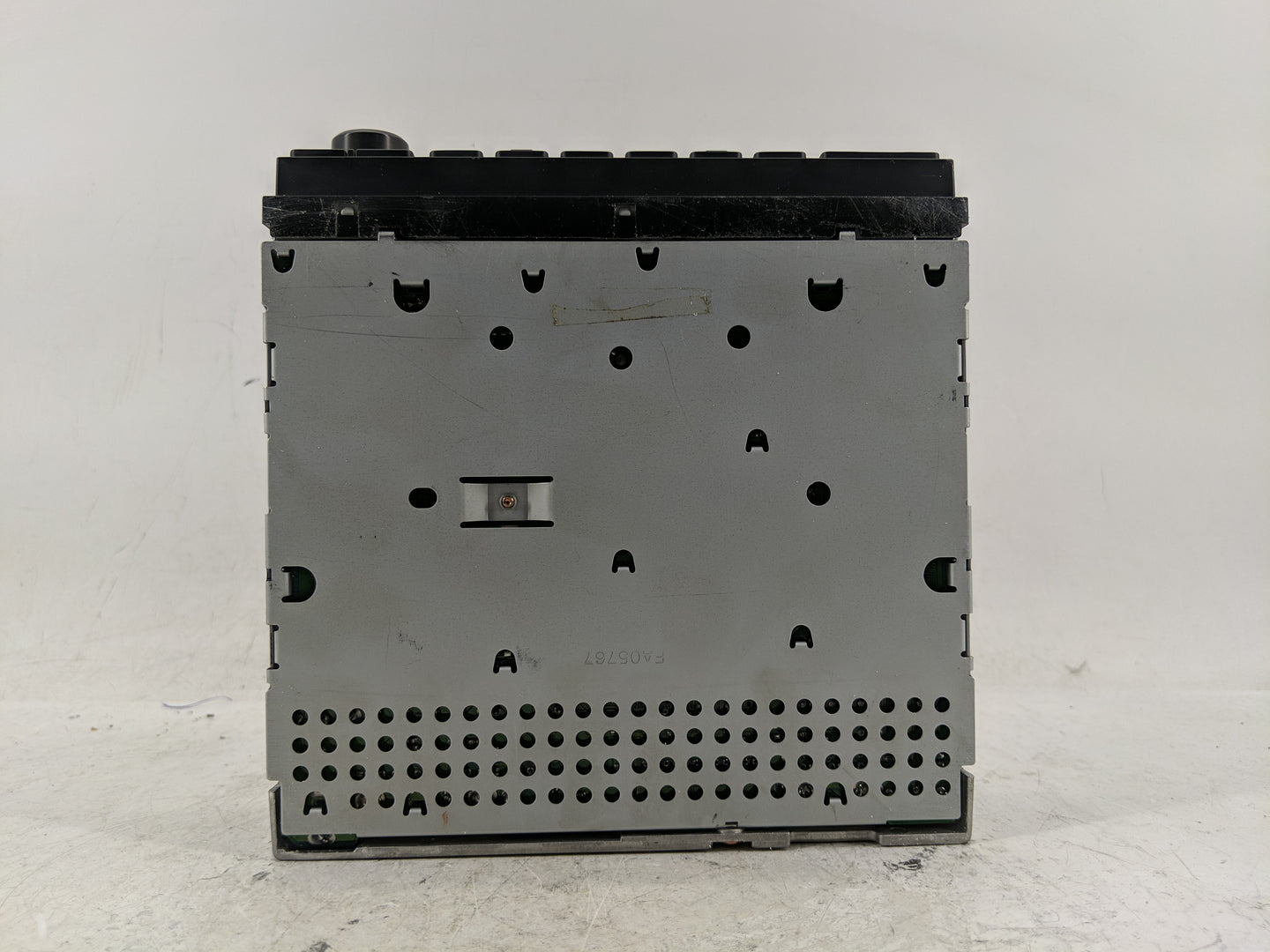 2003 Subaru Legacy Radio AM FM Cd Player Receiver Replacement P/N:86201AF28A Fits OEM Used Auto Parts - Oemusedautoparts1.co