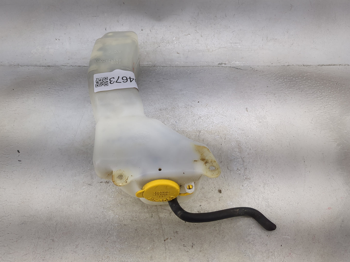 2000-2006 Subaru Legacy Radiator Coolant Overflow Expansion Tank Bottle - Oemusedautoparts1.com