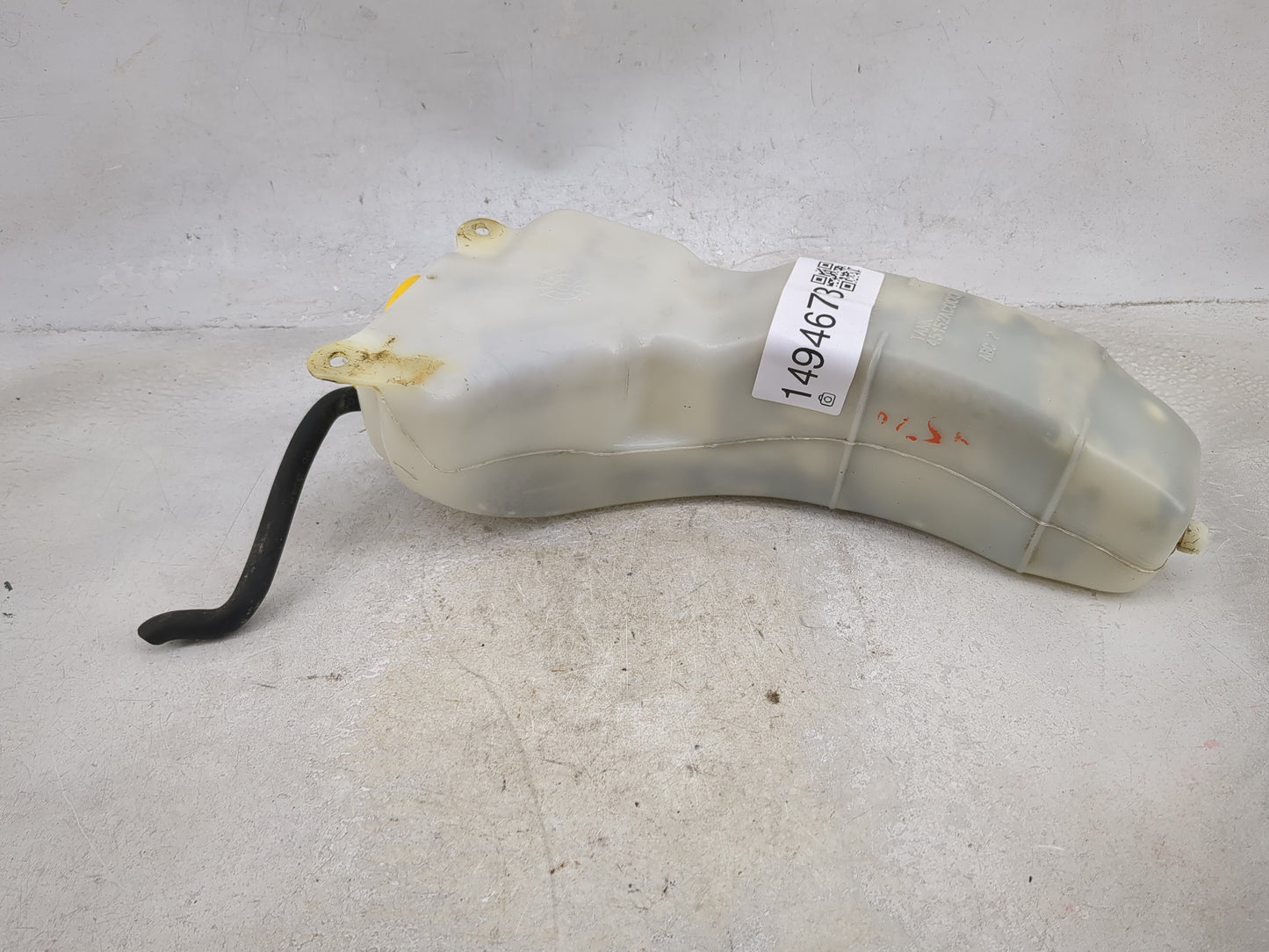 2000-2006 Subaru Legacy Radiator Coolant Overflow Expansion Tank Bottle - Oemusedautoparts1.com