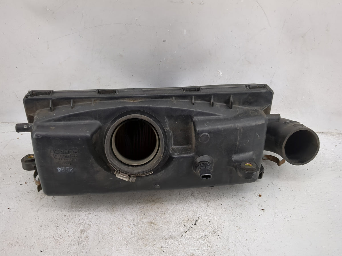 2003-2004 Subaru Legacy Air Cleaner Intake-duct Hose Tube - Oemusedautoparts1.com