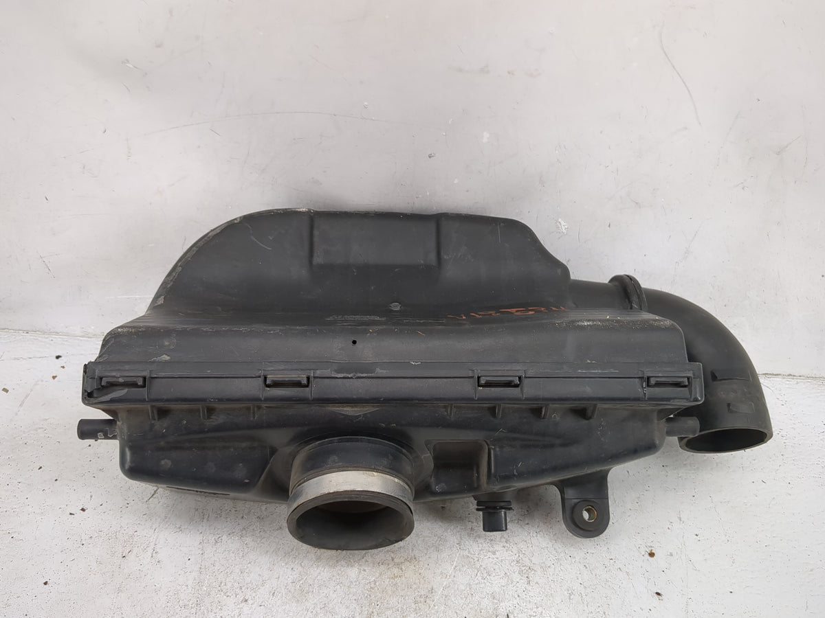 2003-2004 Subaru Legacy Air Cleaner Intake-duct Hose Tube - Oemusedautoparts1.com