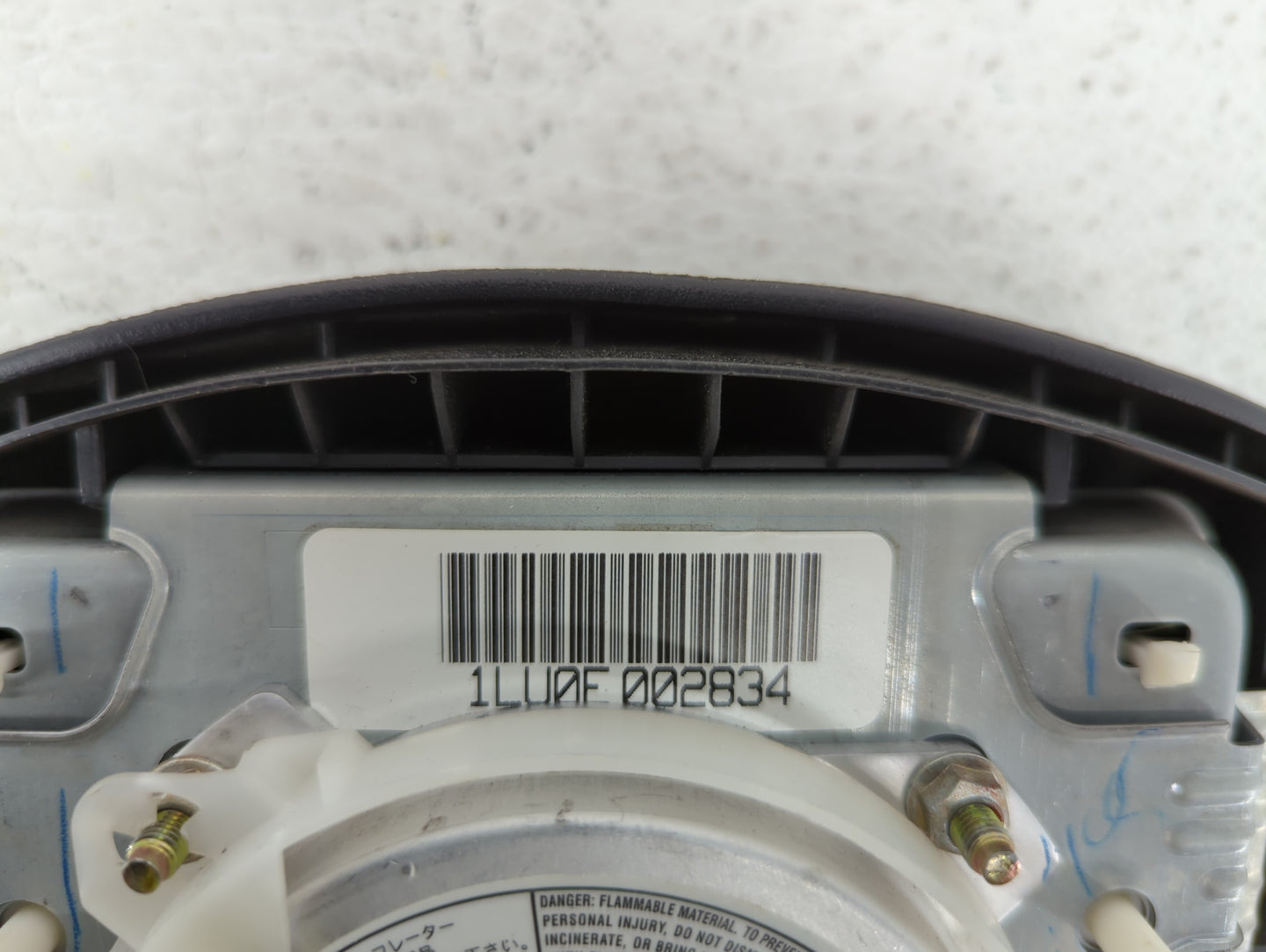 2000-2004 Subaru Legacy Air Bag Driver Left Steering Wheel Mounted Fits Fits 2000 2001 2002 2003 2004 2005 2006 OEM Used Aut