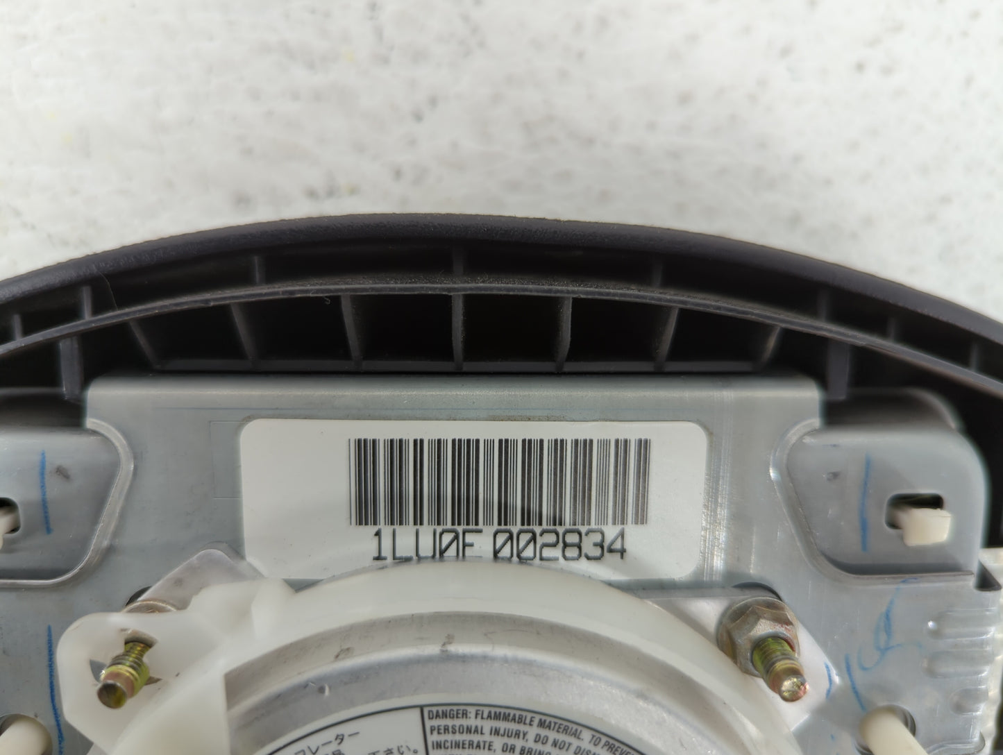 2000-2004 Subaru Legacy Air Bag Driver Left Steering Wheel Mounted Fits Fits 2000 2001 2002 2003 2004 2005 2006 OEM Used Aut