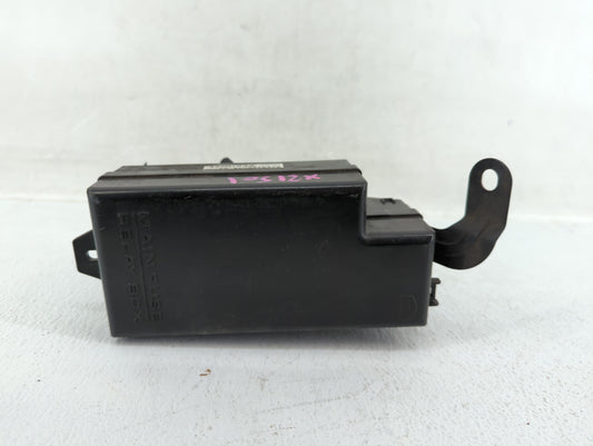 2002-2005 Subaru Legacy Fusebox Fuse Box Panel Relay Module P/N:82231AE07A Fits Fits 2002 2003 2004 2005 OEM Used Auto Parts