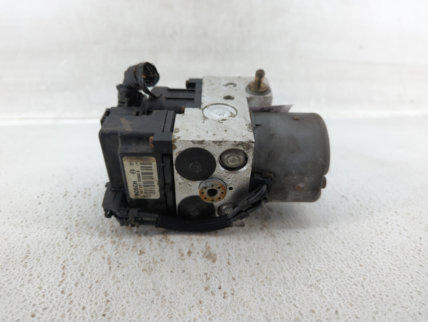 2002-2004 Subaru Legacy ABS Pump Control Module Replacement P/N:27534AE06B Fits Fits 2002 2003 2004 2005 2006 OEM Used Auto 