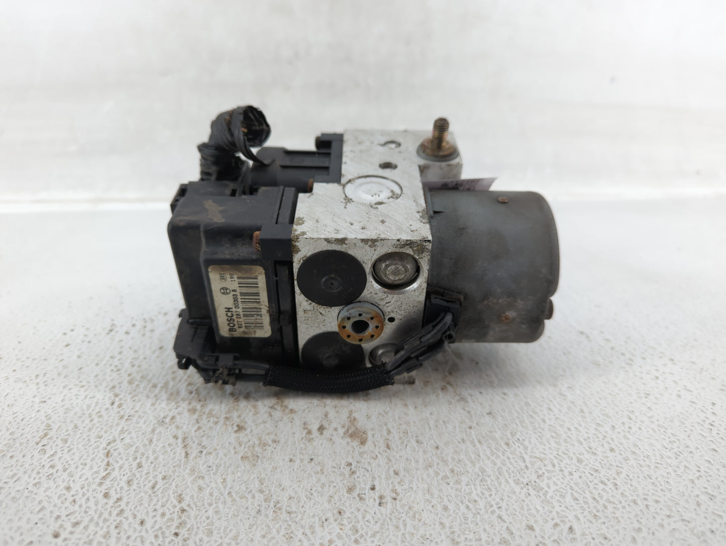 2002-2004 Subaru Legacy ABS Pump Control Module Replacement P/N:27534AE06B Fits Fits 2002 2003 2004 2005 2006 OEM Used Auto 