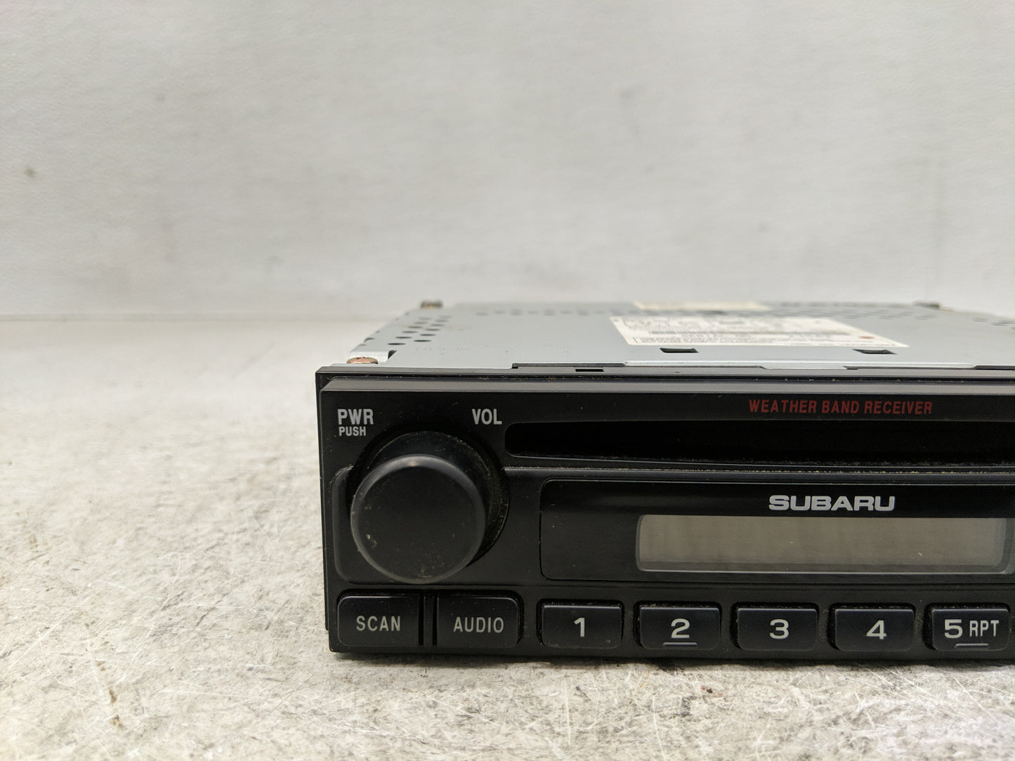 2003 Subaru Outback Radio AM FM Cd Player Receiver Replacement P/N:86201AE28A Fits OEM Used Auto Parts - Oemusedautoparts1.c