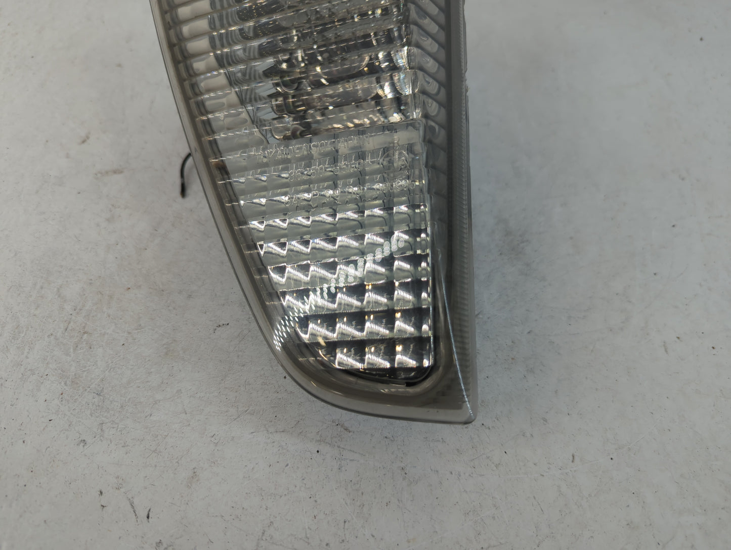2002-2007 Suzuki Aerio Tail Light Assembly Driver Left OEM P/N:36250-55G0 Fits Fits 2002 2003 2004 2005 2006 2007 OEM Used A