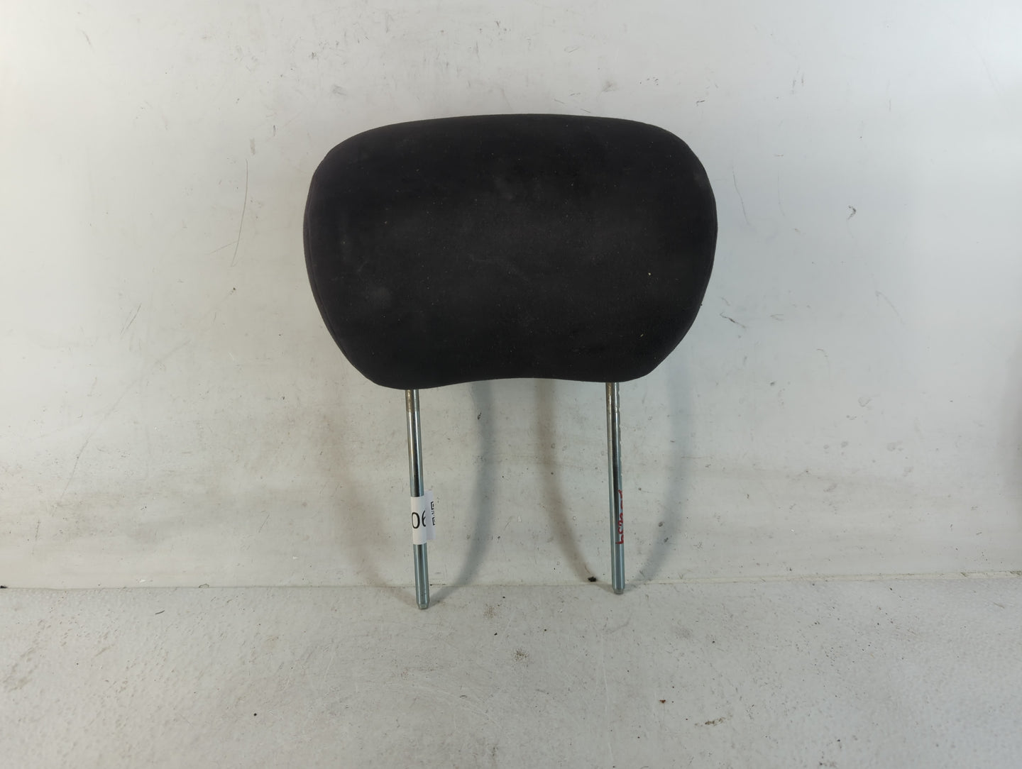2002-2004 Suzuki Aerio Headrest Head Rest Front Driver Passenger Seat Fits Fits 2002 2003 2004 OEM Used Auto Parts - Oemused