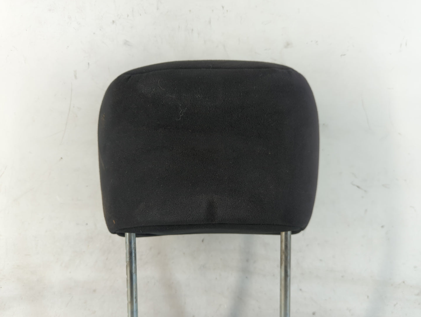 2002-2004 Suzuki Aerio Headrest Head Rest Front Driver Passenger Seat Fits Fits 2002 2003 2004 OEM Used Auto Parts - Oemused