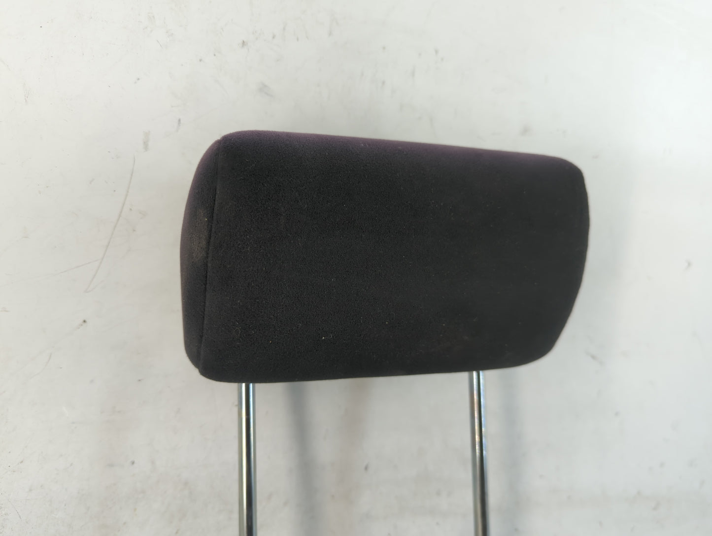 2002-2004 Suzuki Aerio Headrest Head Rest Front Driver Passenger Seat Fits Fits 2002 2003 2004 OEM Used Auto Parts - Oemused