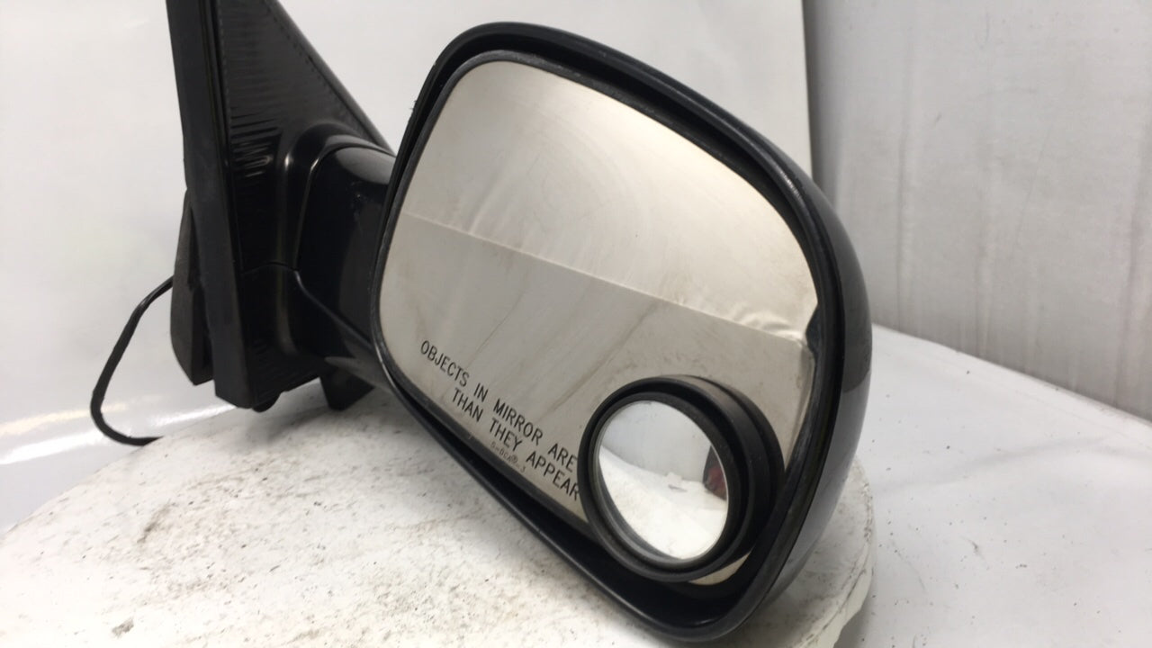 2003 Town Car Chrysler Passenger Side View Mirror - Right Door Mirror OEM Used - Oemusedautoparts1.com