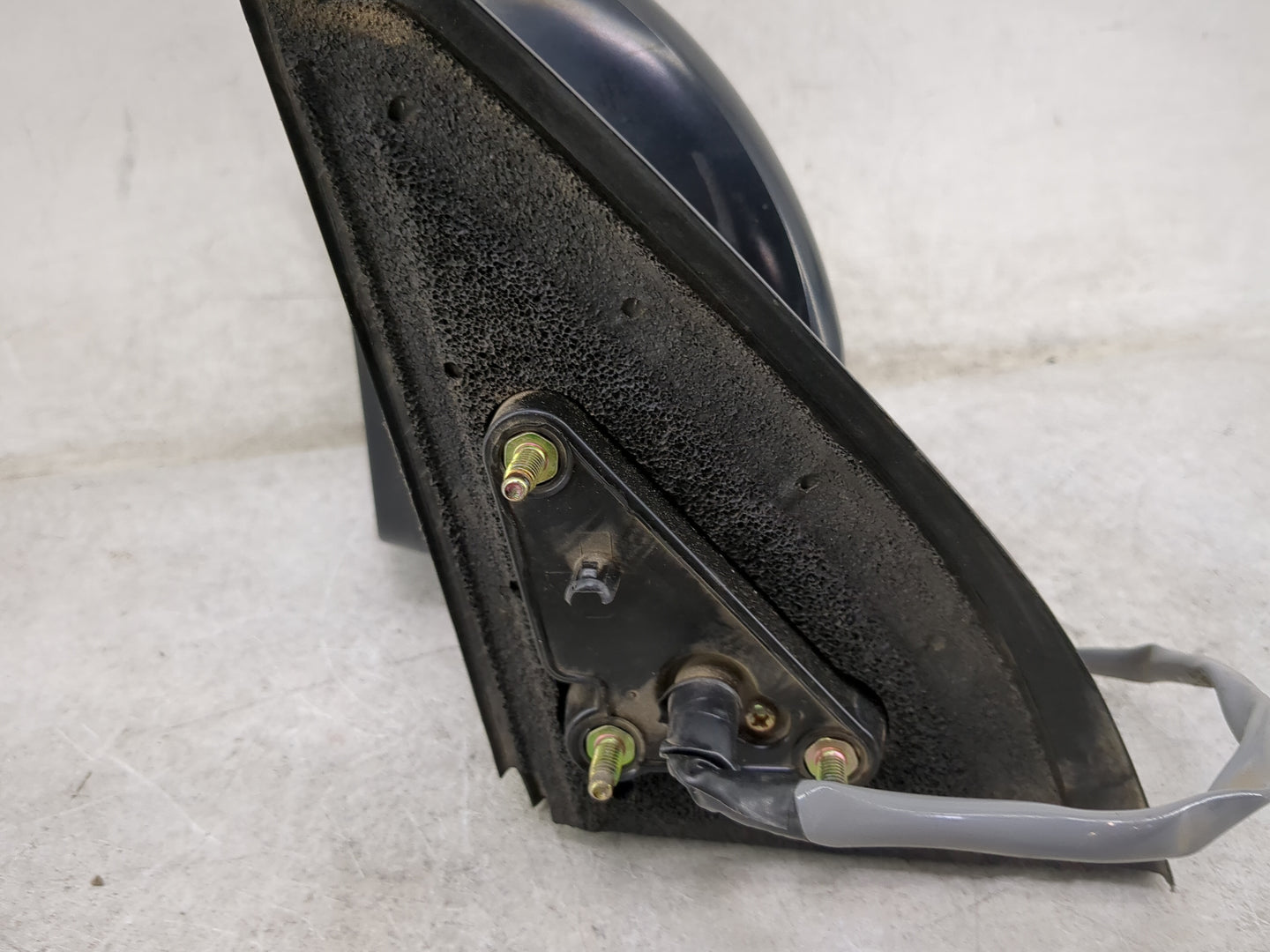 2003-2009 Toyota 4runner Driver Side View Mirror - Left Door Mirror OEM Used - Oemusedautoparts1.com
