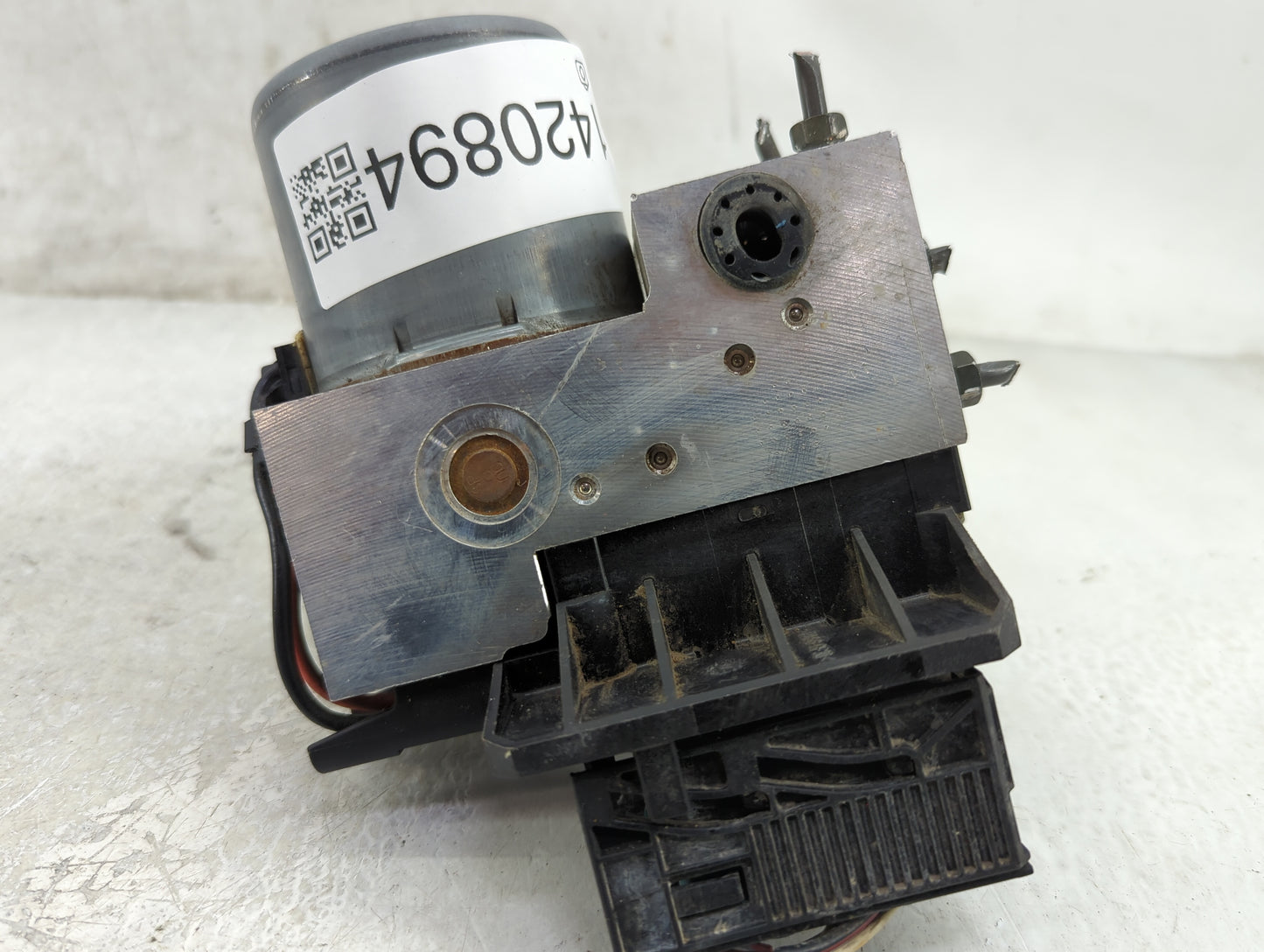 2003 Toyota Avalon ABS Pump Control Module Replacement P/N:0265202447 44540-07010, 381/27704/4001 Fits OEM Used Auto Parts -
