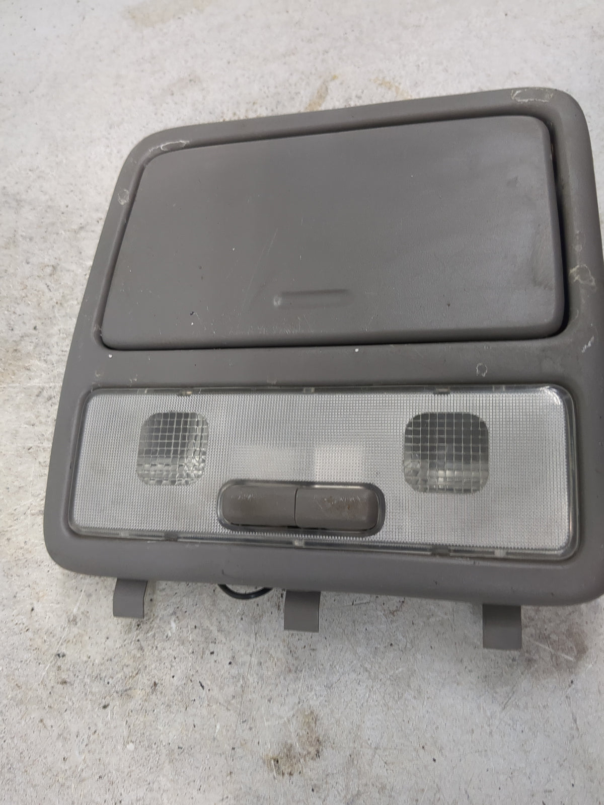 1999-2010 Toyota Avalon Overhead Roof Console Gray - Oemusedautoparts1.com