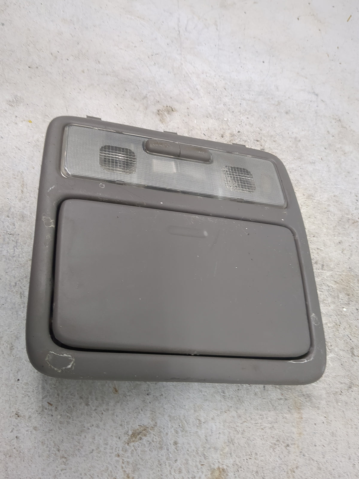 1999-2010 Toyota Avalon Overhead Roof Console Gray - Oemusedautoparts1.com