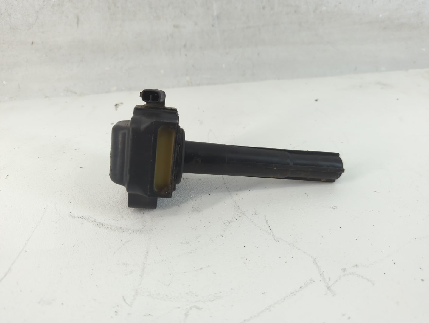2000-2004 Toyota Avalon Ignition Coil Igniter Pack - Oemusedautoparts1.com