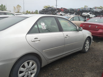 compare product 2002-2006 Toyota Camry Passenger Rear Door Oem