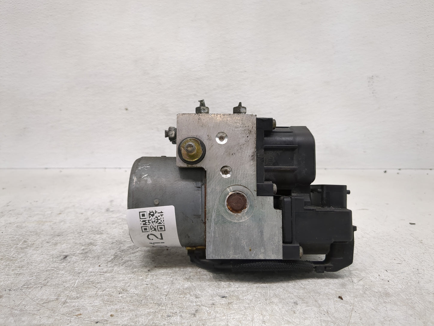 2002-2003 Toyota Camry ABS Pump Control Module Replacement P/N:89541-06060 Fits Fits 2002 2003 OEM Used Auto Parts - Oemused