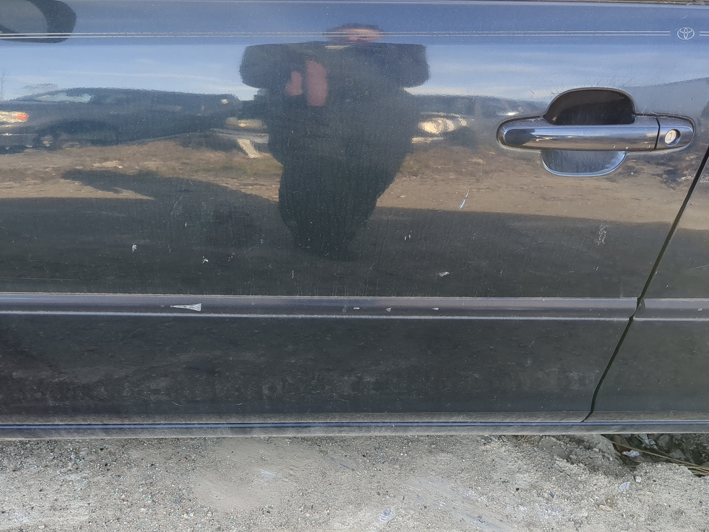 2002-2006 Toyota Camry Driver Front Door Oem - Oemusedautoparts1.com