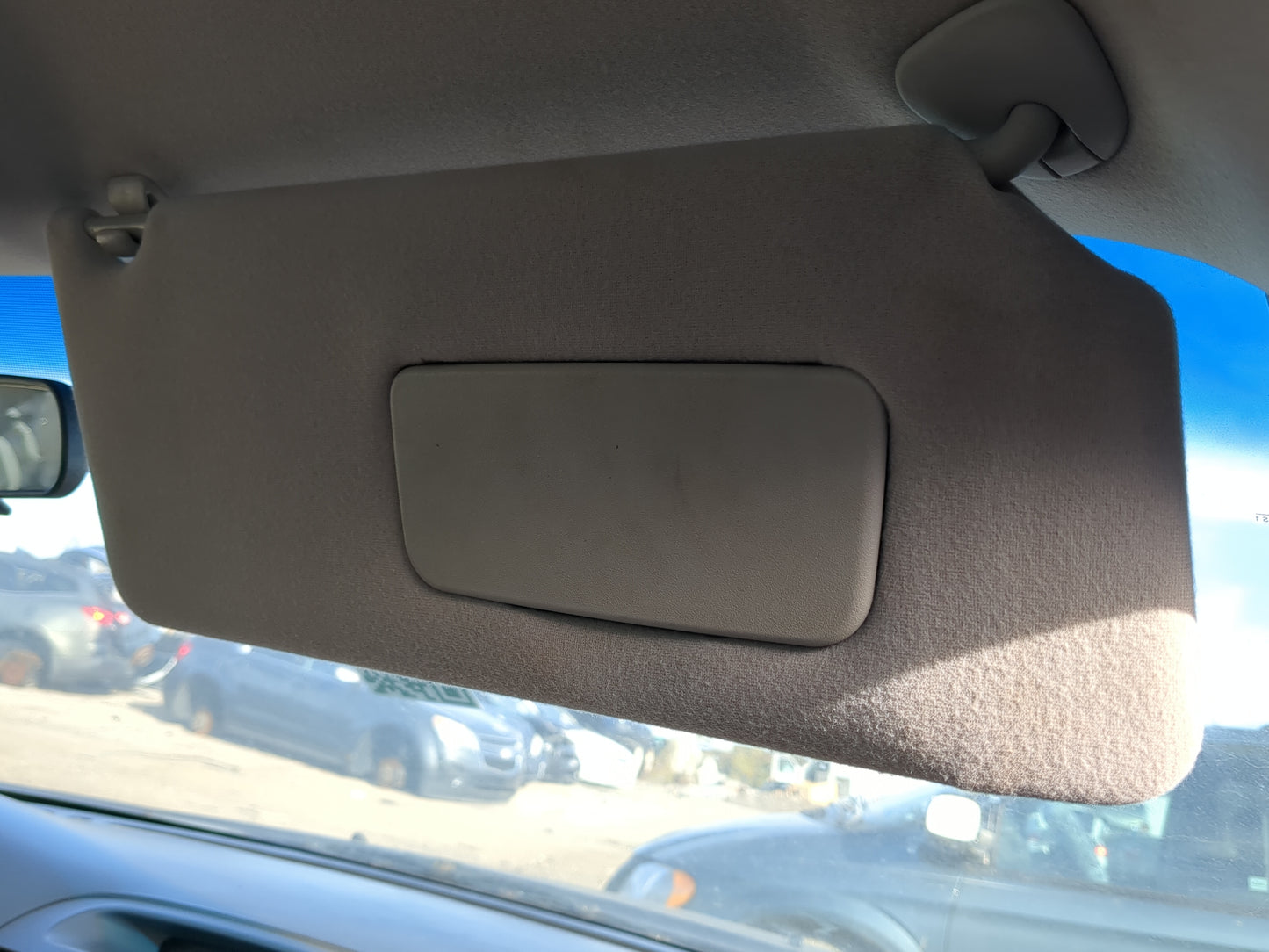 2002-2006 Toyota Camry Sun Visor Shade Replacement Passenger Right Mirror Fits Fits 2002 2003 2004 2005 2006 OEM Used Auto P