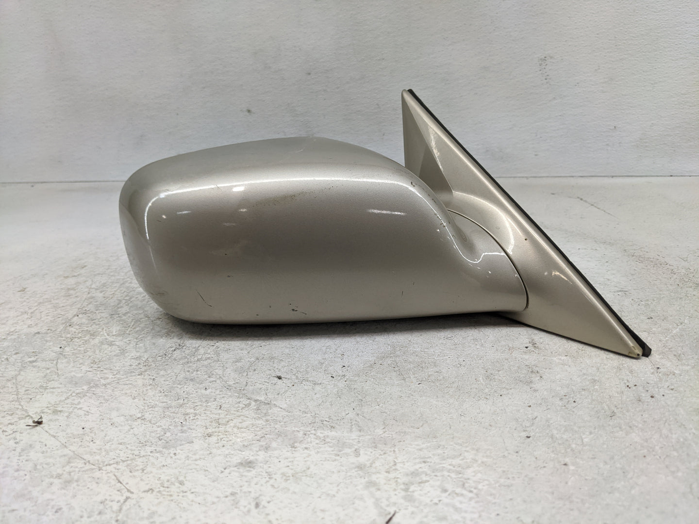 2002-2006 Toyota Camry Side Mirror Replacement Passenger Right View Door Mirror Fits Fits 2002 2003 2004 2005 2006 OEM Used 