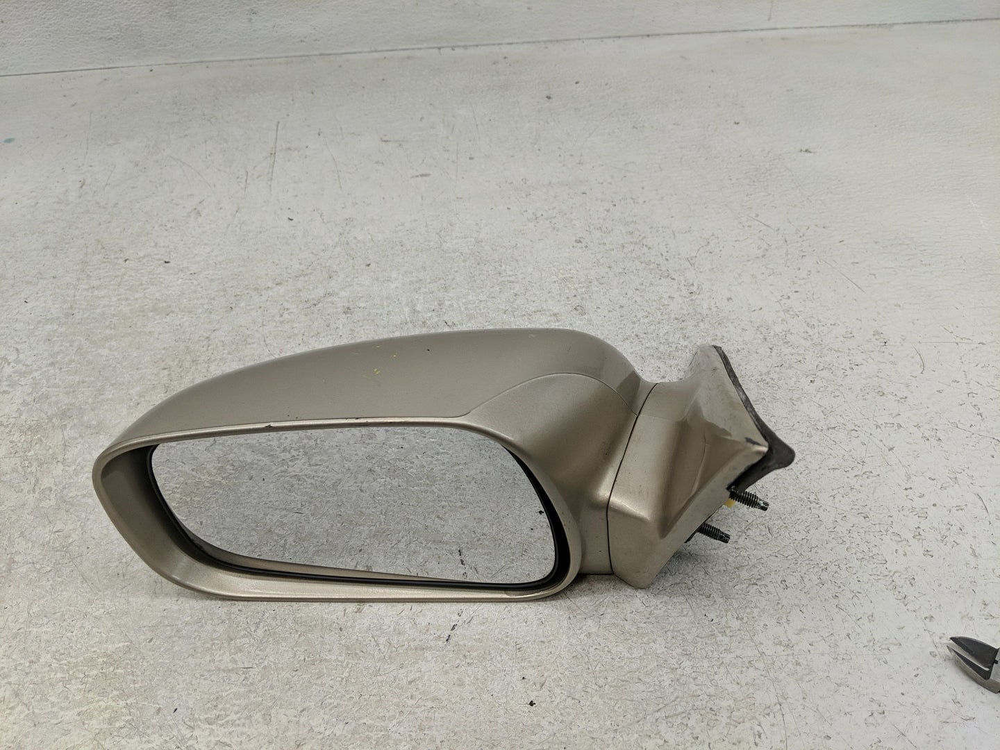 2002-2006 Toyota Camry Side Mirror Replacement Driver Left View Door Mirror Fits Fits 2002 2003 2004 2005 2006 OEM Used Auto