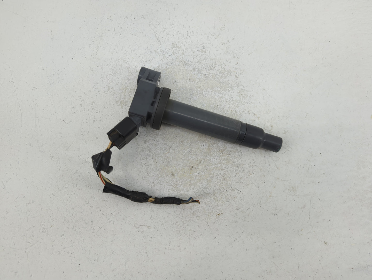 2002-2009 Toyota Camry Ignition Coil Igniter Pack - Oemusedautoparts1.com
