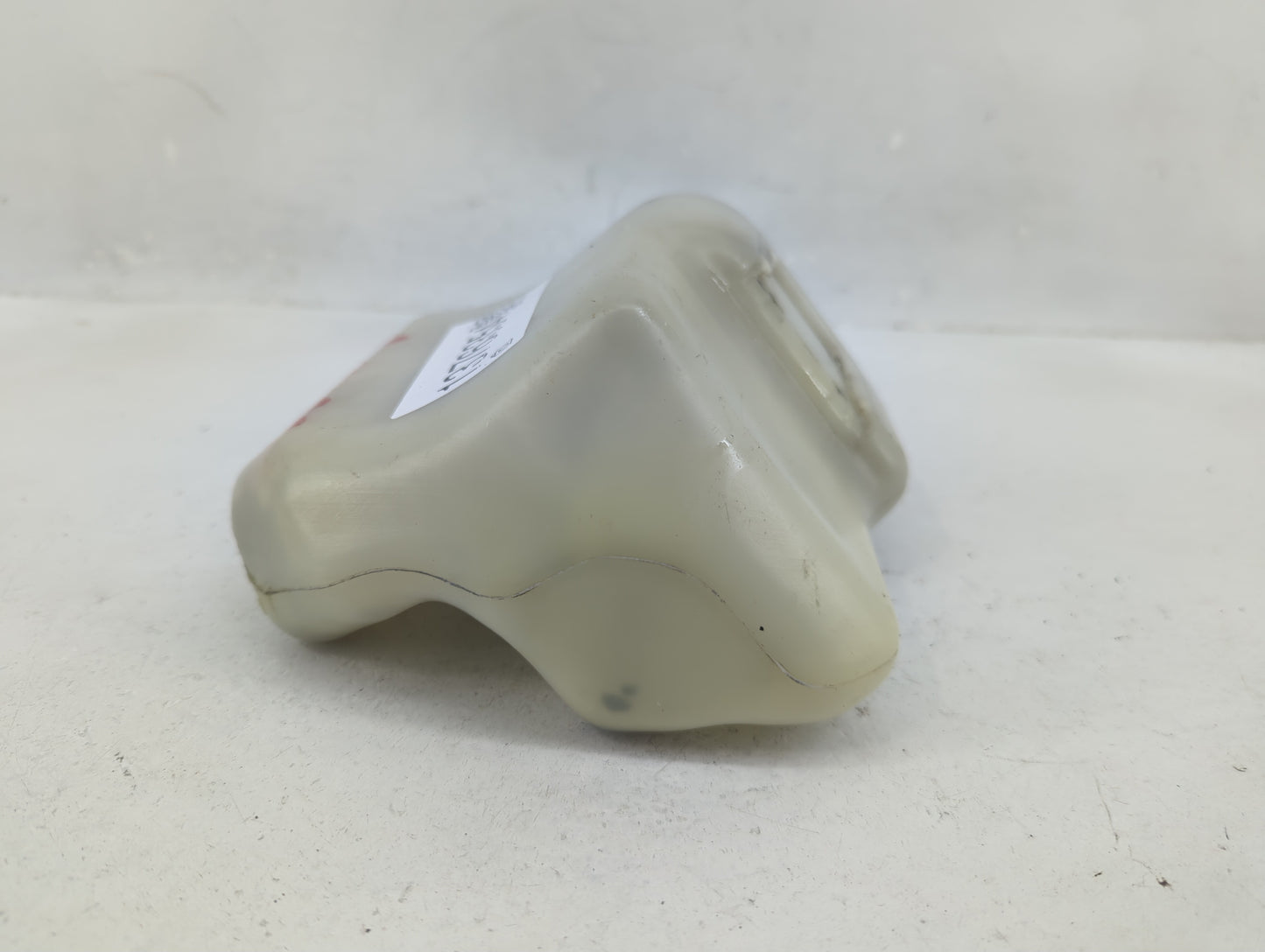 2002-2006 Toyota Camry Radiator Coolant Overflow Expansion Tank Bottle - Oemusedautoparts1.com