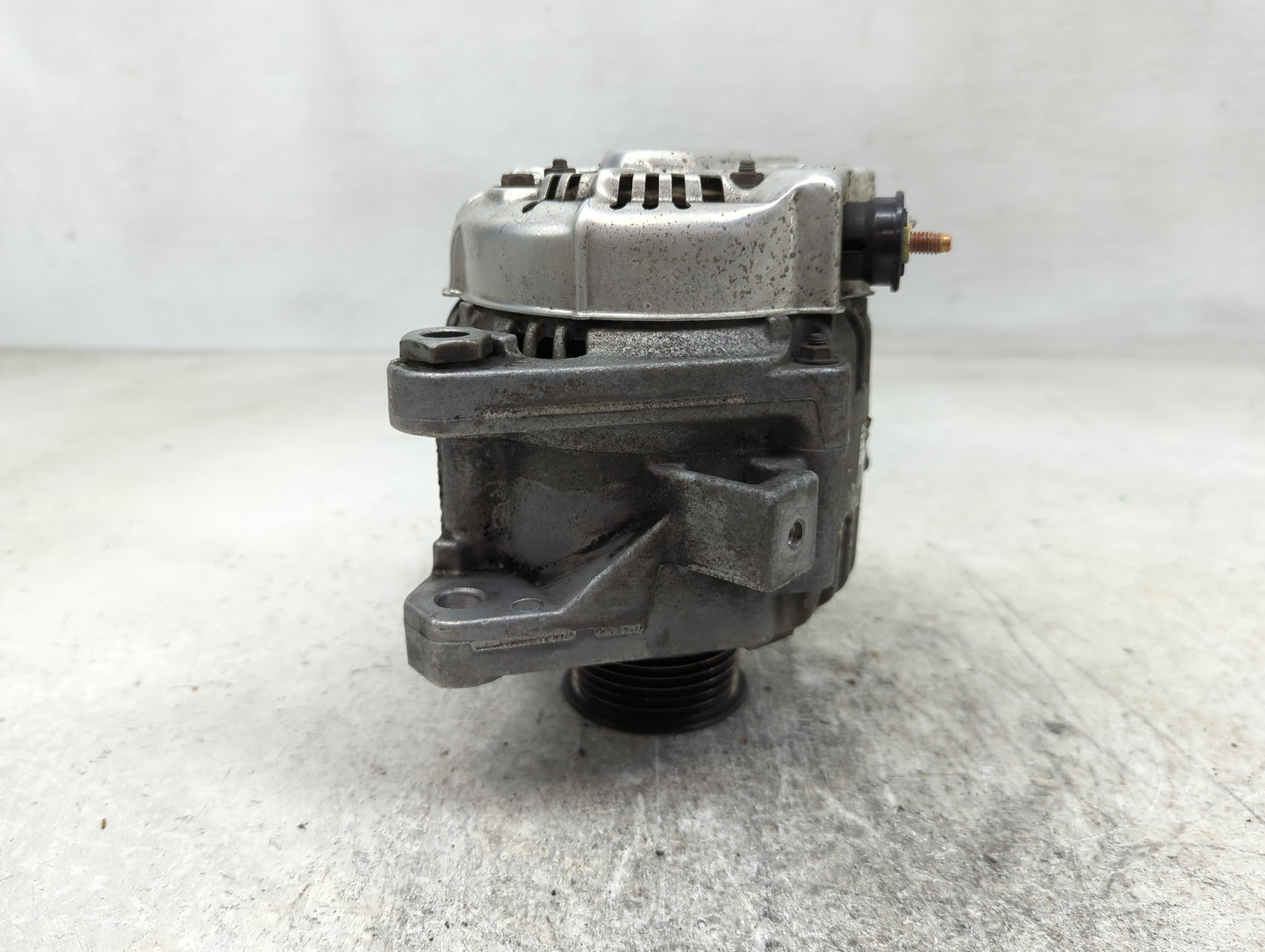 2002-2003 Toyota Camry Alternator Replacement Generator Charging Assembly Engine OEM P/N:27060-0H010 Fits Fits 2002 2003 OEM