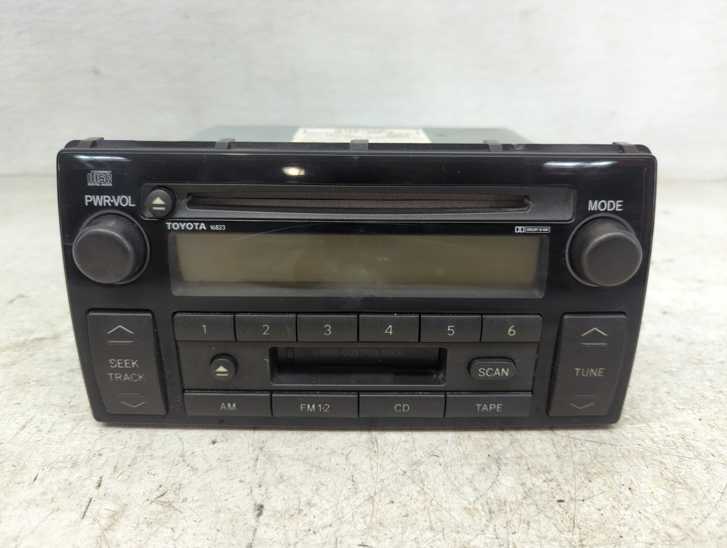 2002-2004 Toyota Camry Radio AM FM Cd Player Receiver Replacement P/N:86120-AA040 Fits Fits 2002 2003 2004 OEM Used Auto Par