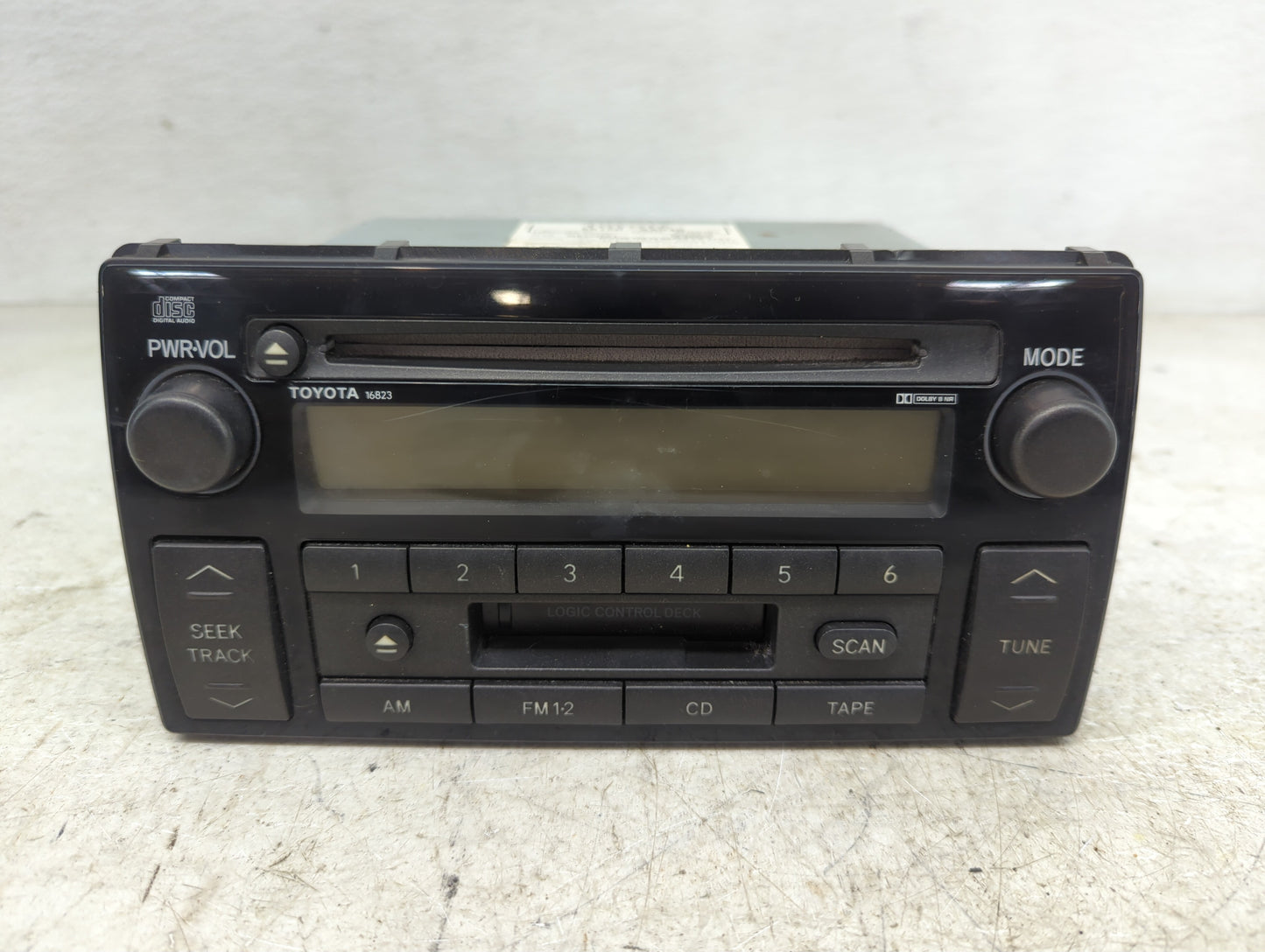 2002-2004 Toyota Camry Radio AM FM Cd Player Receiver Replacement P/N:86120-AA040 Fits Fits 2002 2003 2004 OEM Used Auto Par