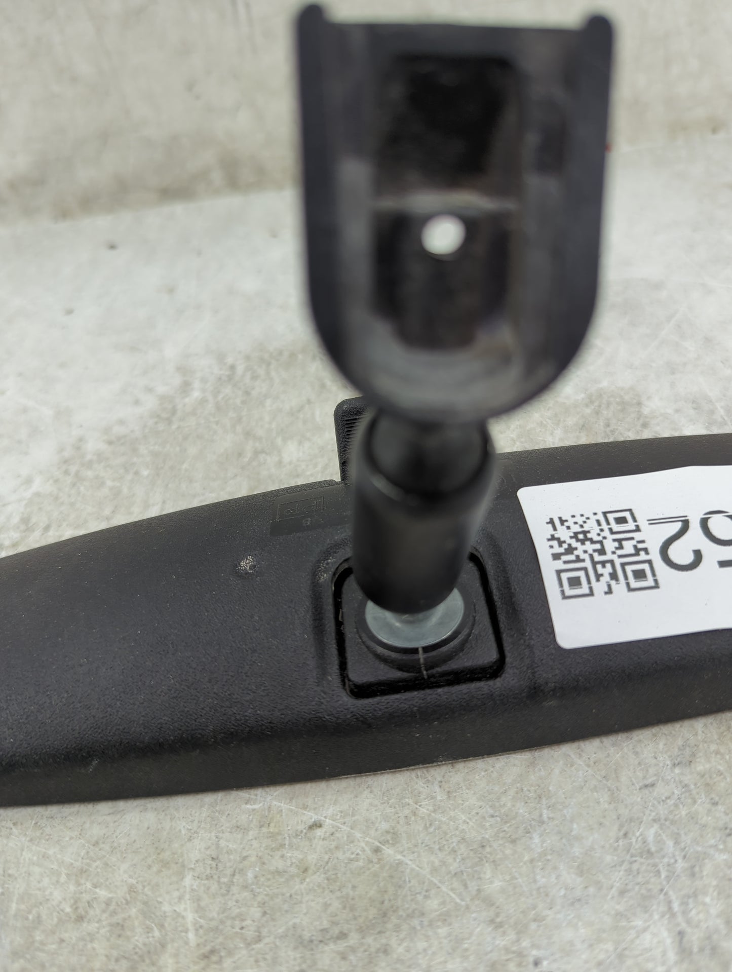 2003 Toyota Camry Interior Rear View Mirror Replacement OEM P/N:E8011681 MODEL 240 Fits OEM Used Auto Parts - Oemusedautopar