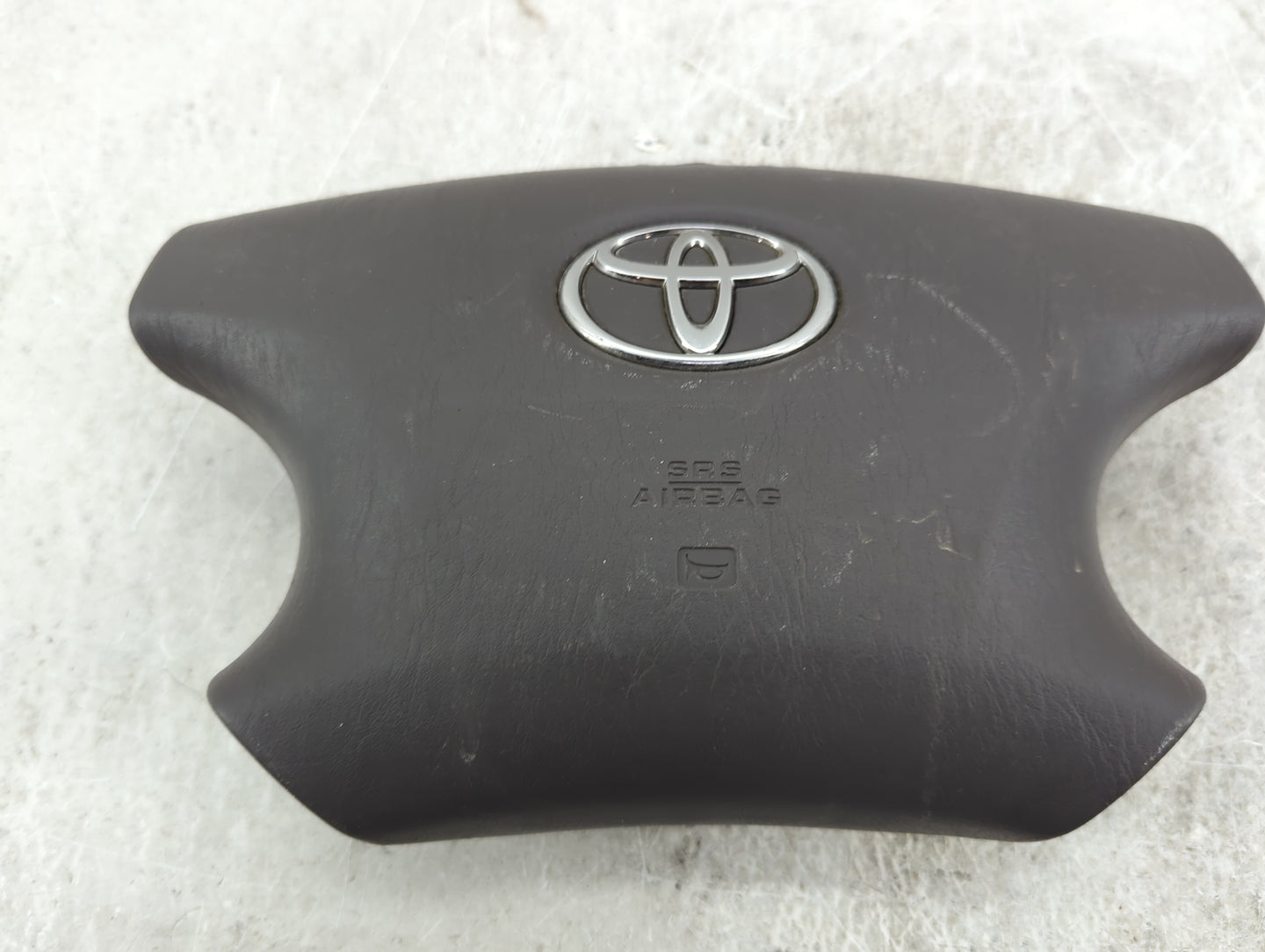 2003 Toyota Camry Air Bag Driver Left Steering Wheel Mounted P/N:TGCP4U3DCM0 Fits OEM Used Auto Parts - Oemusedautoparts1.co