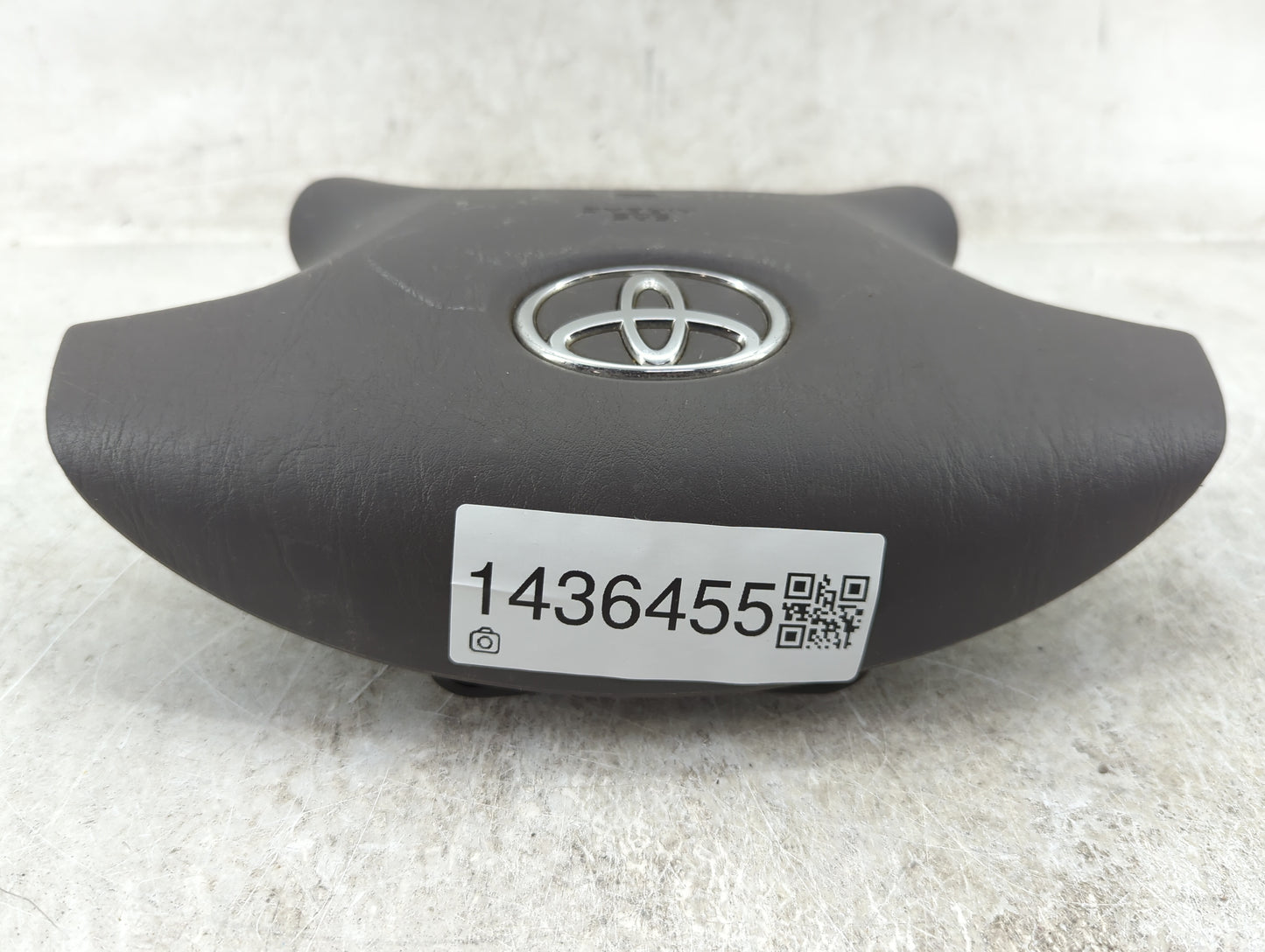2003 Toyota Camry Air Bag Driver Left Steering Wheel Mounted P/N:TGCP4U3DCM0 Fits OEM Used Auto Parts - Oemusedautoparts1.co