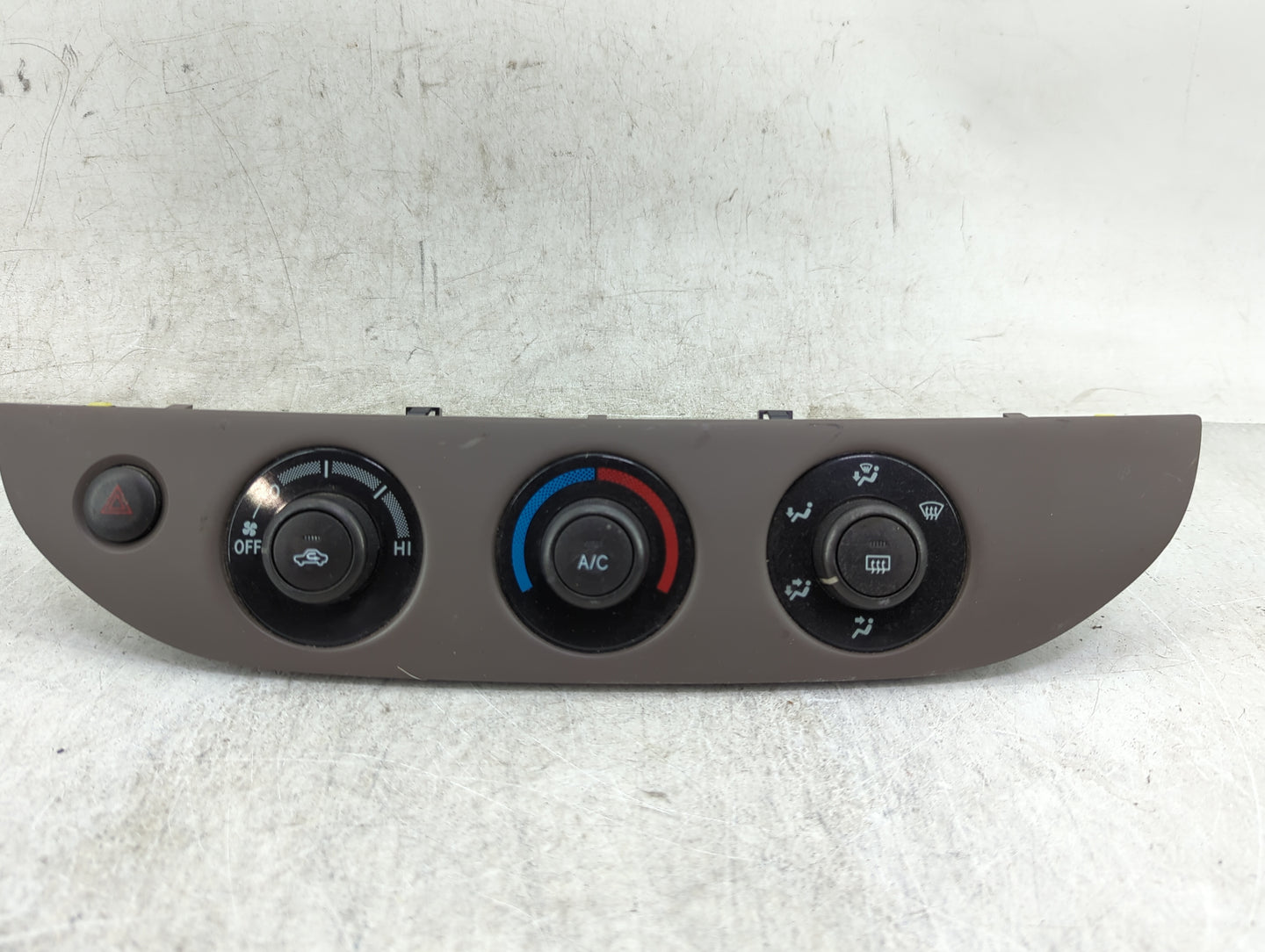 2002-2006 Toyota Camry Climate Control Module Temperature AC/Heater Replacement P/N:55902-06040 Fits Fits 2002 2003 2004 200
